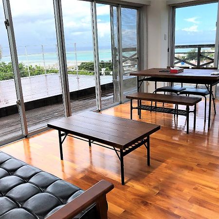 E-Horizon Resort Condominium Yomitan Bagian luar foto